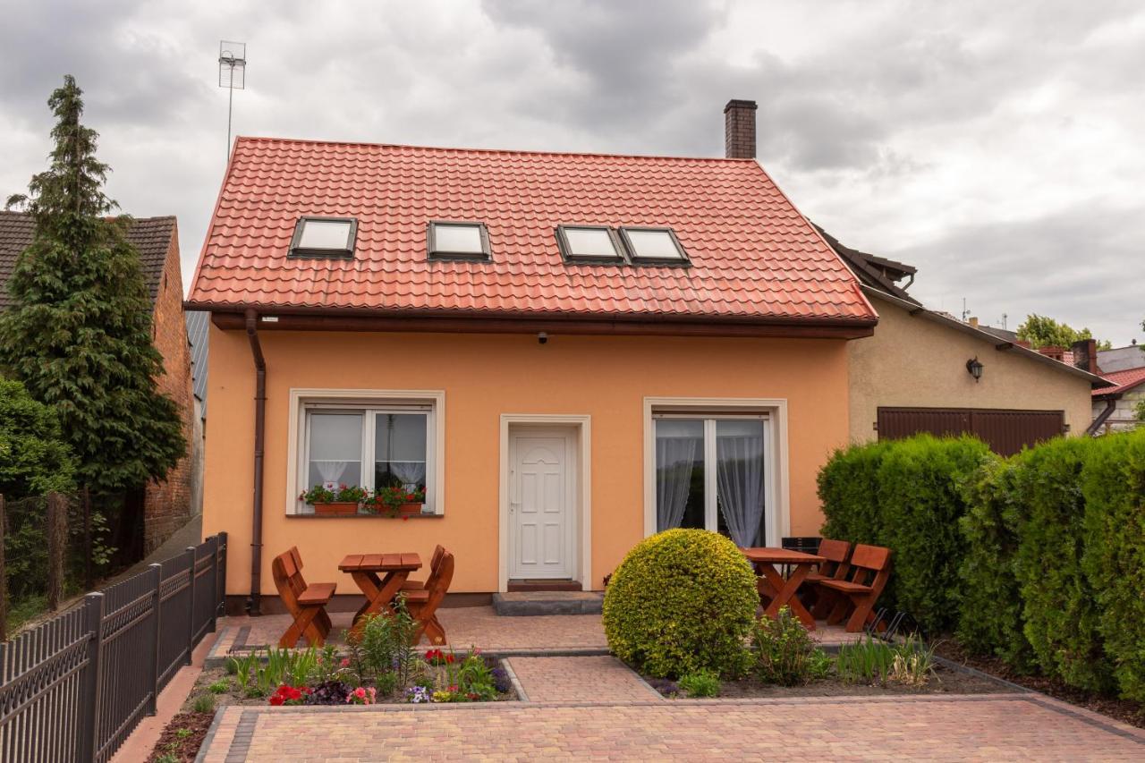 Nad Jeziorem Kochle Pszczew Exterior foto